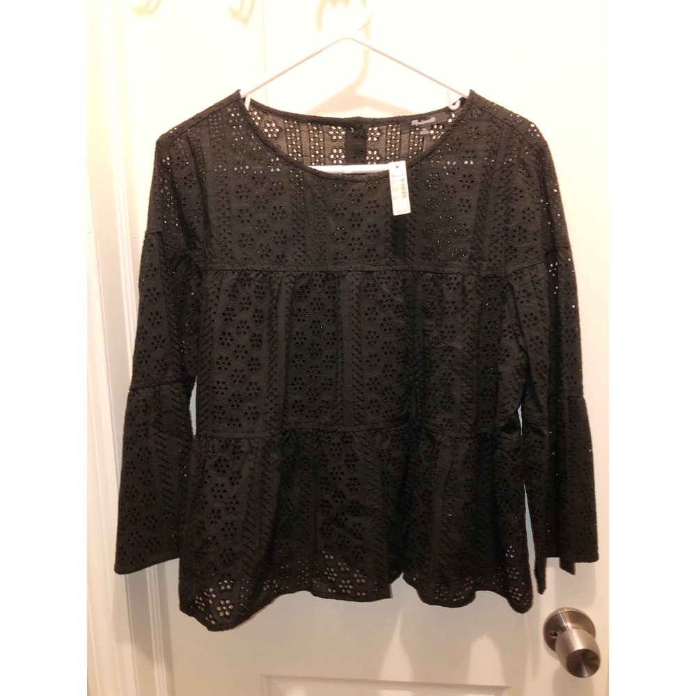 NWT! Madewell black floral lace top!